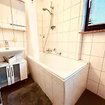 Buere Blick Mit Pool & Sauna Direkt Im Skigebiet Winterberg, Ski, Bike, Golf Appartement *